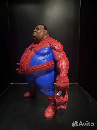 The notorious B.I.G в костюме spider man