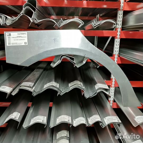 Арка правая Lexus IS 250 2005-2013 sedan