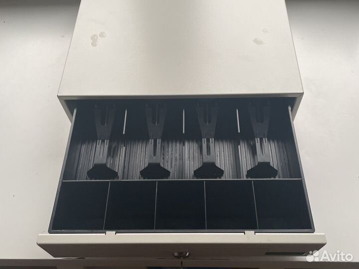 Денежный ящик