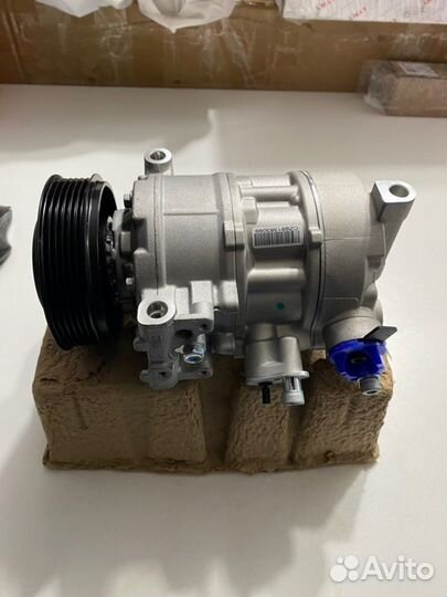 Компрессор кондиционера Volkswagen Passat седан