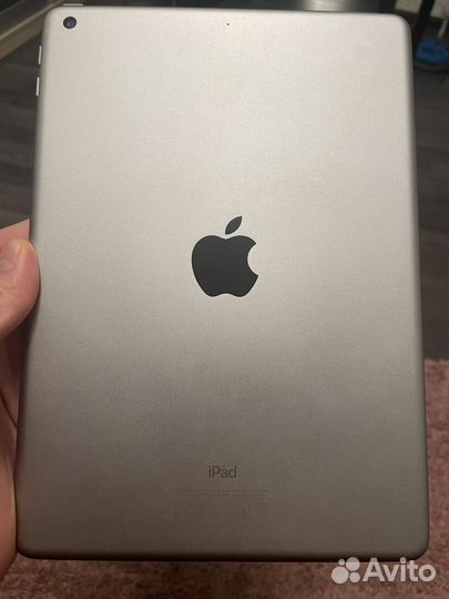 iPad 5 32gb Wi-Fi
