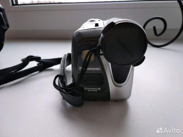 Цифровая видеокамера Panasonic