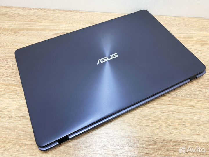 Игровой Asus 17.3/ Core i3/ 16GB DDR4/ MX110/ SSD