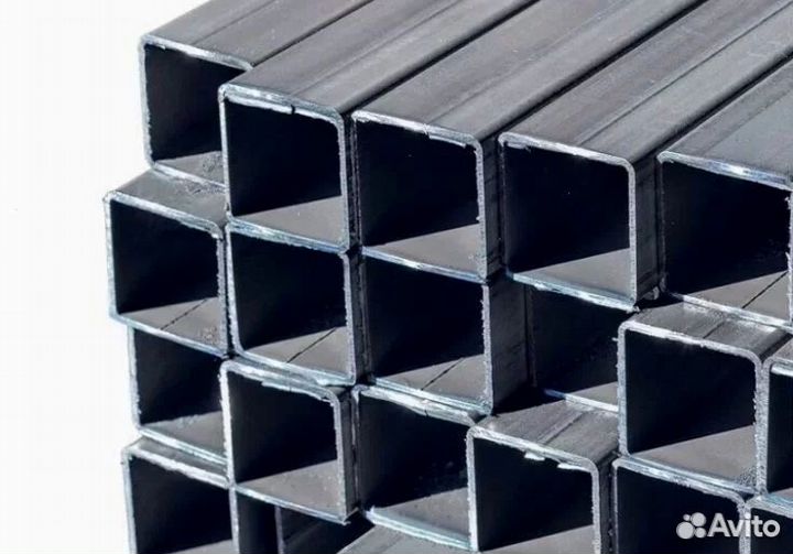 Профтруба квадратная 100х100х3 для лестницы