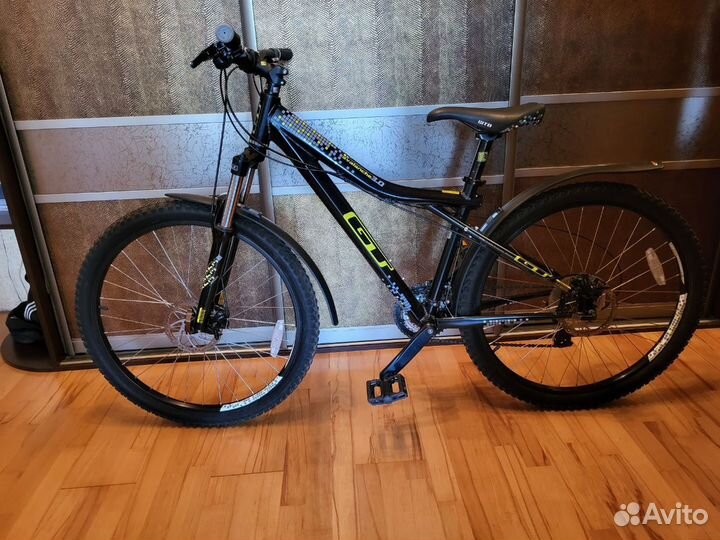 Велосипед GT avalanche 3.0