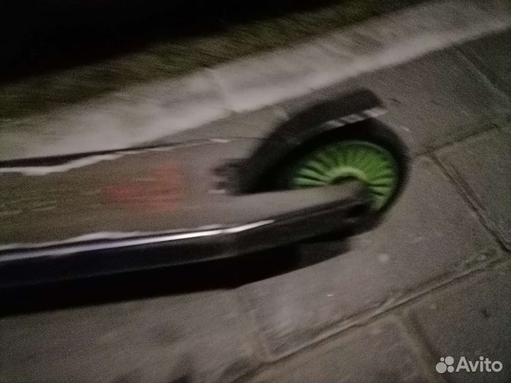 Продам 2 самоката на запчасти