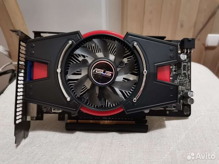 Asus GTX 550ti-1Gb gddr5