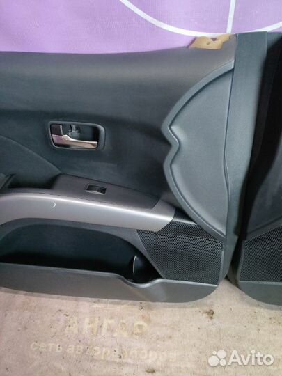 Обшивка боковой двери Mitsubishi Outlander Xl CW6W