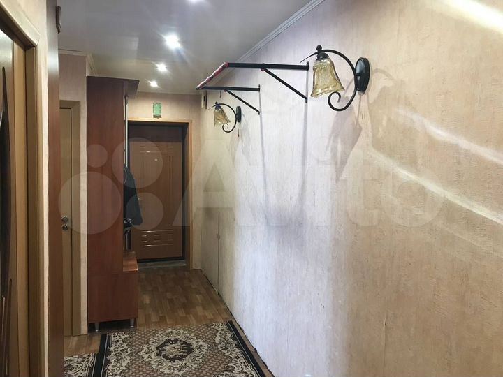 3-к. квартира, 64 м², 3/3 эт.