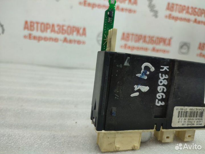 Блок управления двери передний правый Citroen C4