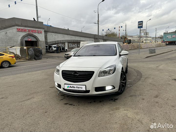 Opel Insignia 2.0 AT, 2010, 130 000 км