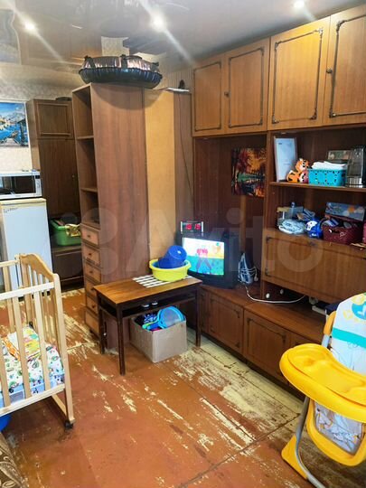 Комната 18 м² в 4-к., 5/5 эт.