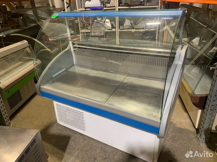Холодильная витрина