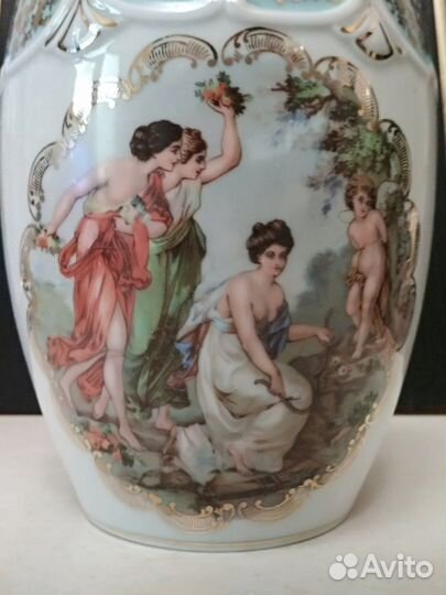 Ваза,фарфор 