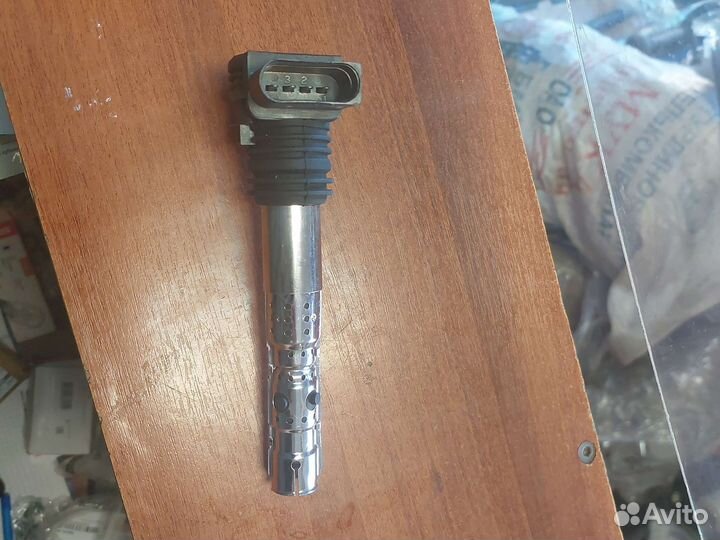 Ауди А6 Шкода Октавия 06A905115D Катушка зажигания