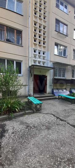 3-к. квартира, 63 м², 1/4 эт.