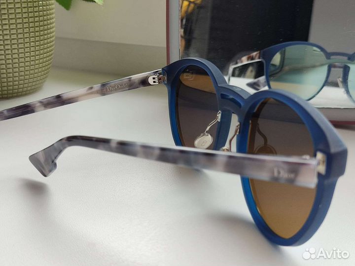 Солнцезащитные очки christian dior