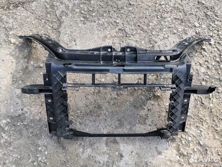 Панель передкa Ford Fusion (02-12)