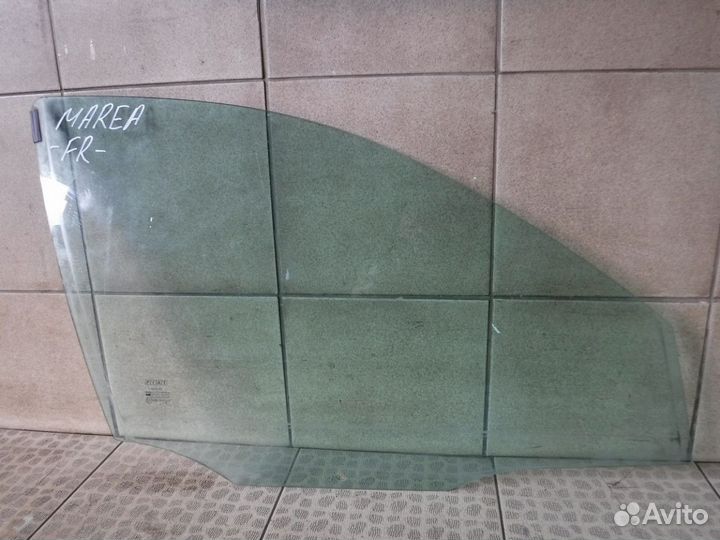 Стекло двери передней fiat Marea
