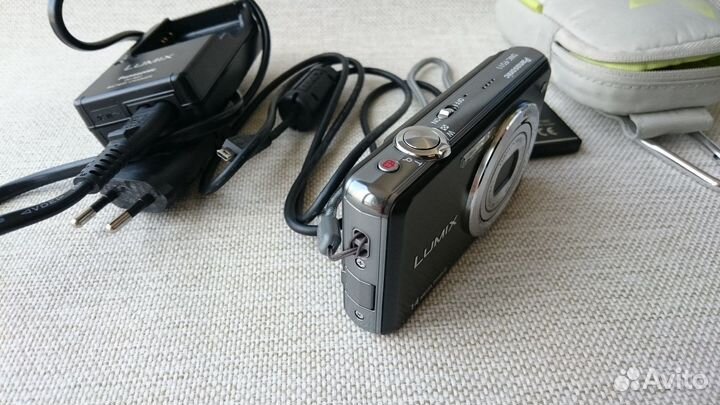 Цифровой фотоаппаратPanasonic Lumix DMC-FS11