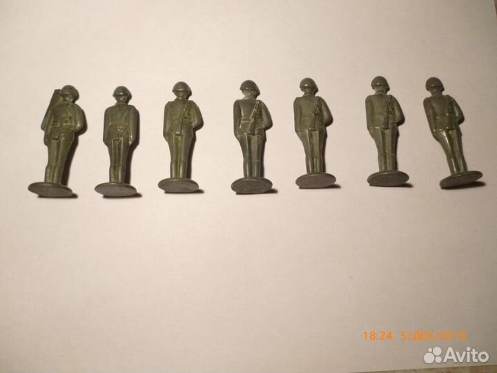Солдатики металлические, набор из 7 штук, СССР