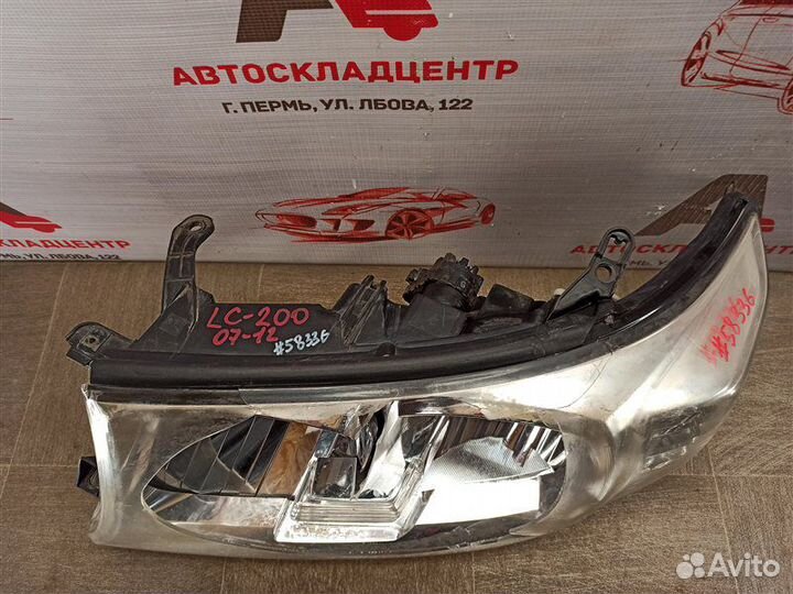 Фара левая Toyota Land Cruiser 200 (2007-Н.в.)