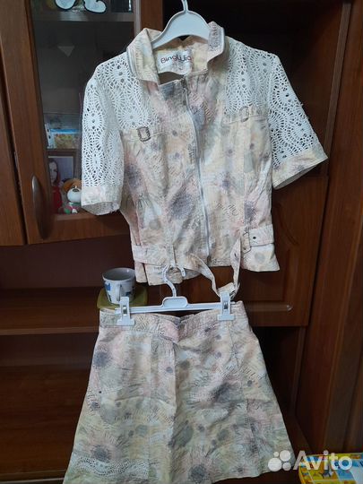 Костюм женский 46