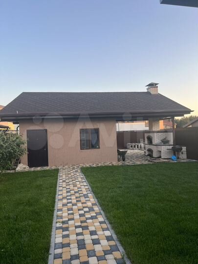 Таунхаус 180 м² на участке 6 сот.