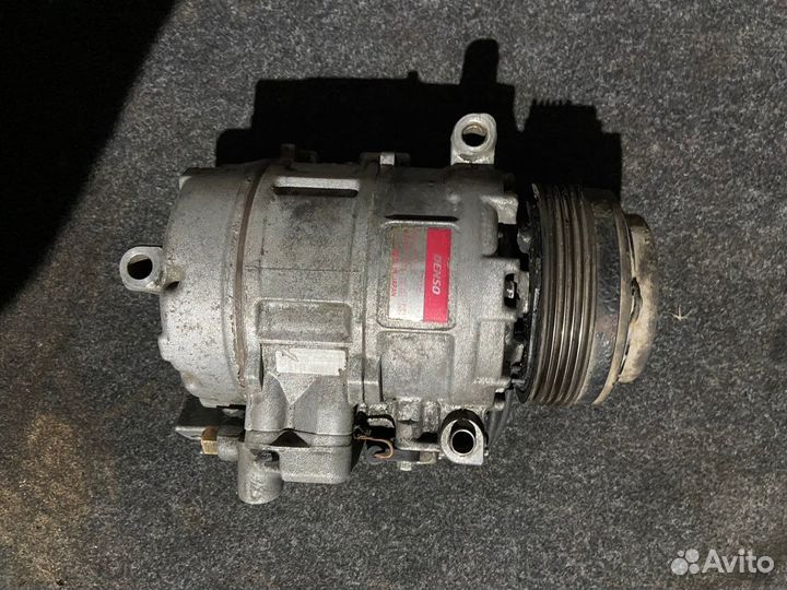 Компрессор кондиционера бмв Е39 Е38 Х5 М62