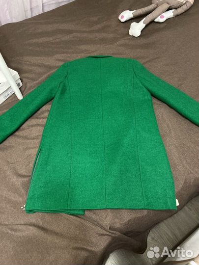 Пальто новое