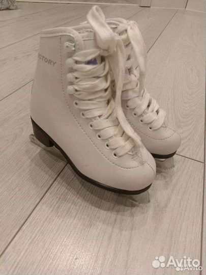 Детские коньки