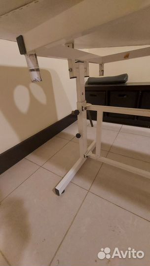 Массажный стол с регулировкой высоты