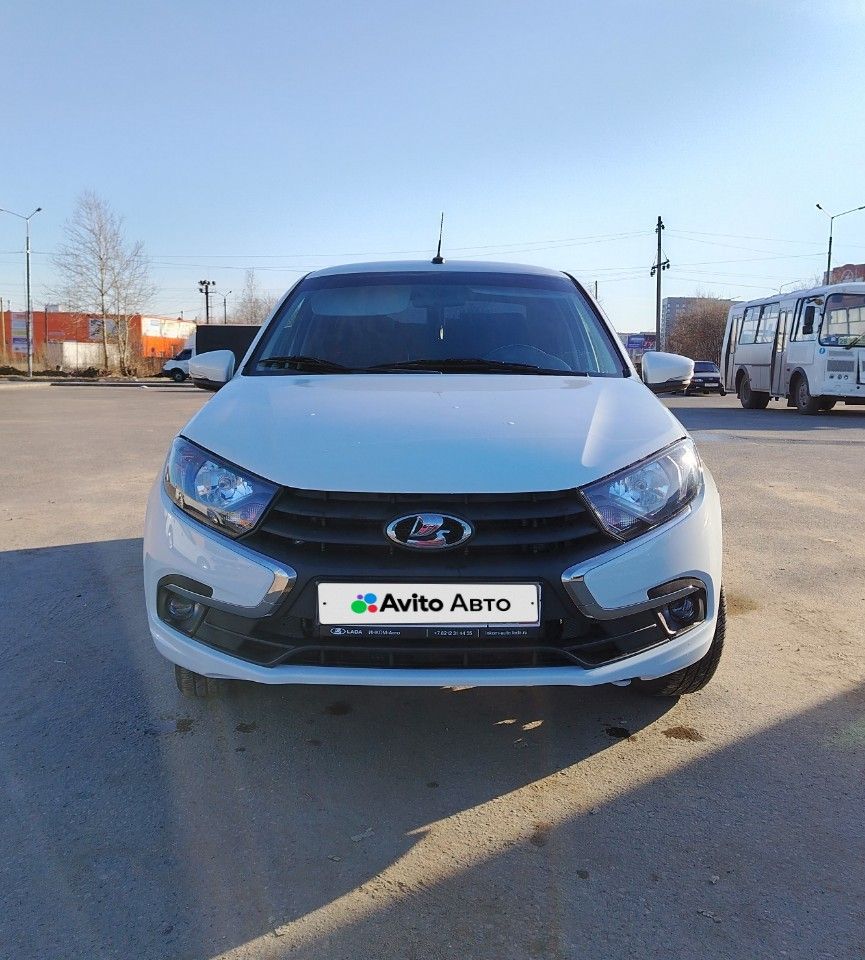 ВАЗ (LADA) Granta: фото владельца