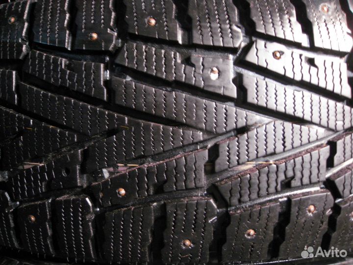 Nexen Winguard Ice 235/65 R17