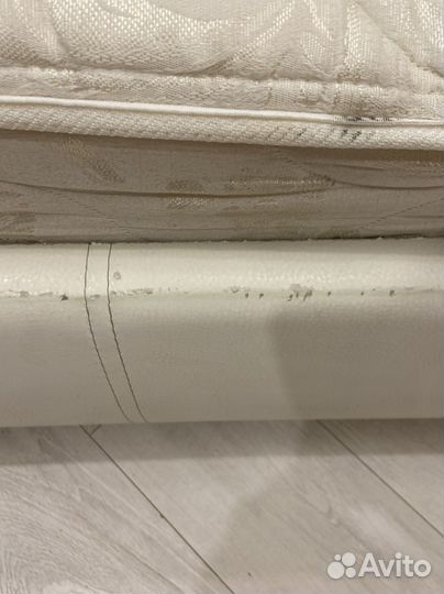 Кровать с матрасом бу