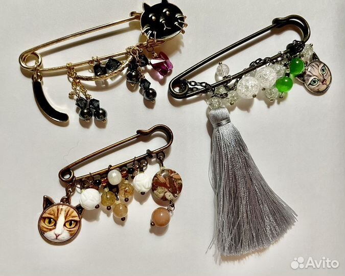 Брошь булавка Кошки