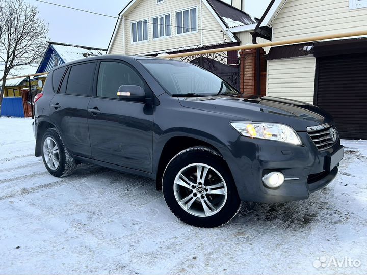 Toyota RAV4 2.0 AT, 2010, 167 000 км