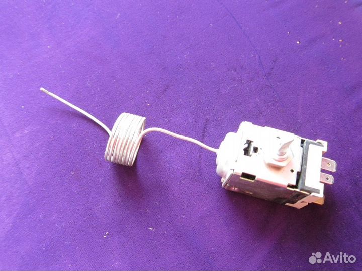 Терморегулятор там112-1М (контакта 3, ножки 4)