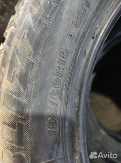 Bridgestone Blizzak Ice 195/60 R15