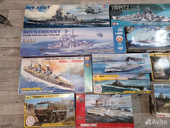 Сборные модели кораблей, военной техники