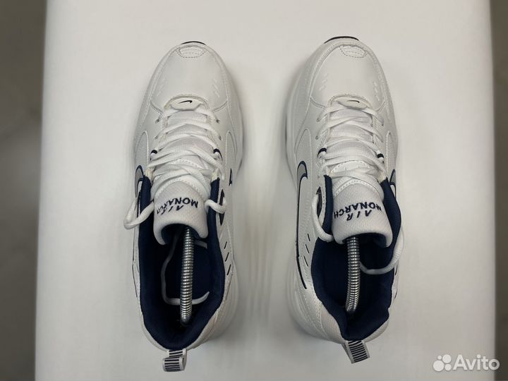 Кроссовки Nike Air Monarch