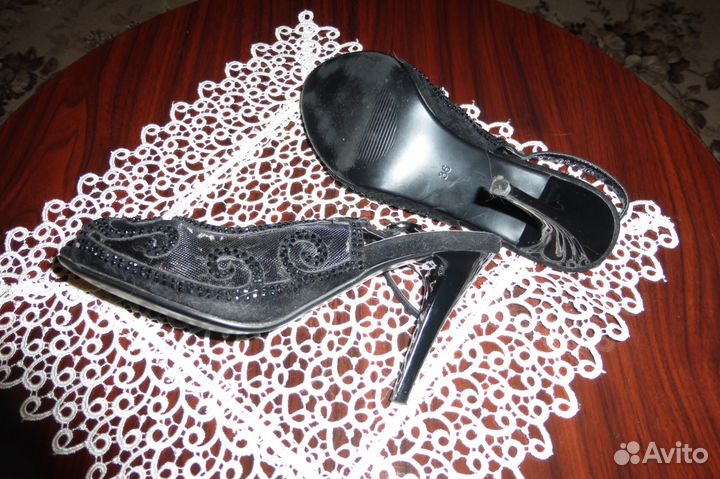 Босоножки (р.36)