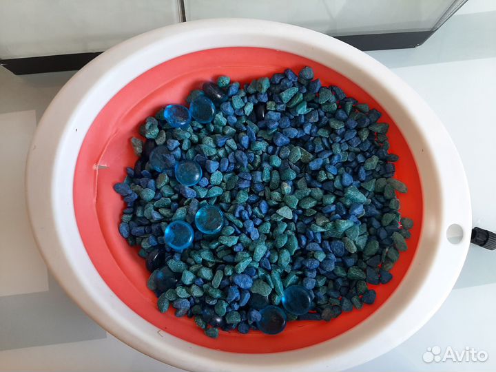 Аквариум 30л +фильтр +грунт