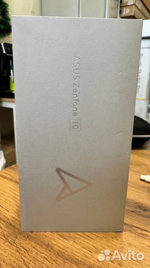 Asus Zenfone 10, 8/256 ГБ