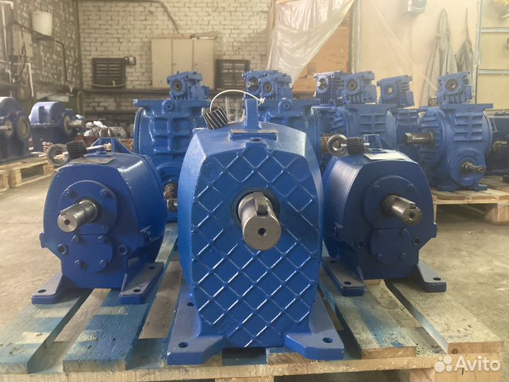 Редукторы, мотор редукторы 4мц2с