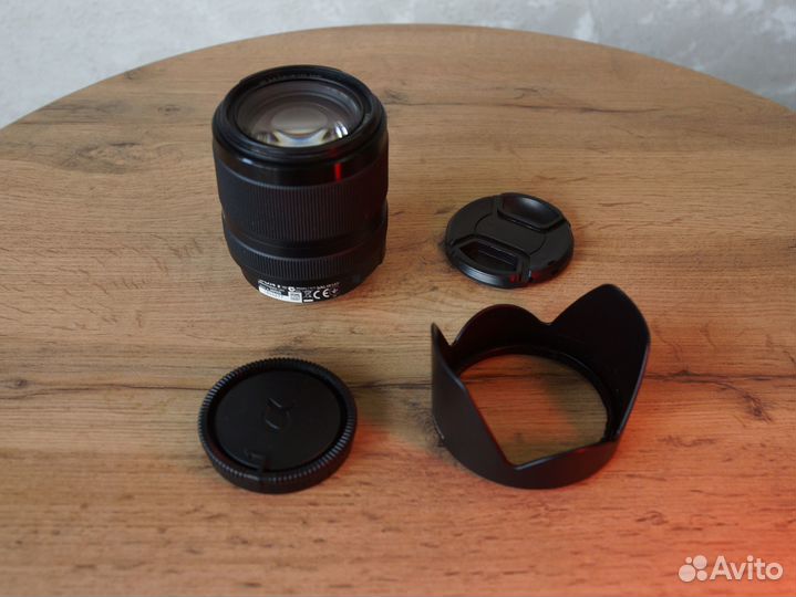 Sony 18-135mm SAM (байонет A)