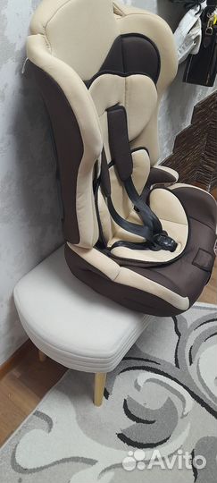 Автомобильное детское кресло от 9 до 36 кг