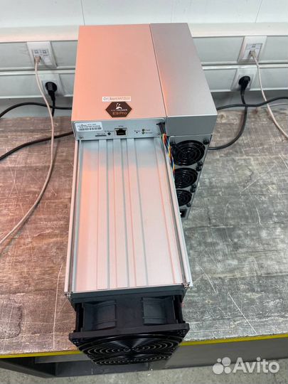 Asic Antminer E9Pro 3580MH/s Новый