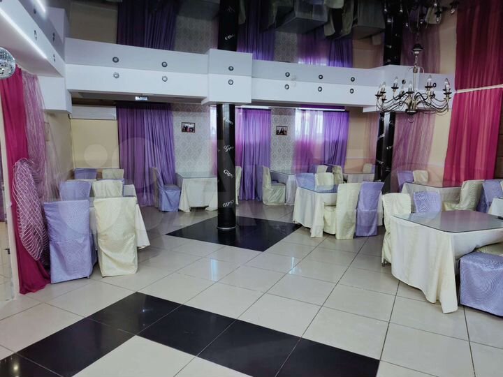 Общепит, 286 м²