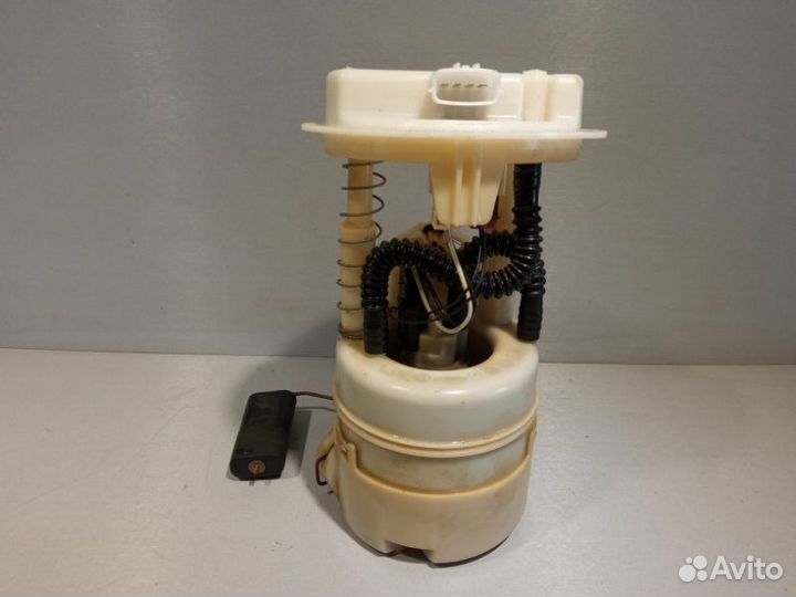 Топливный насос Nissan Juke HR16 2011